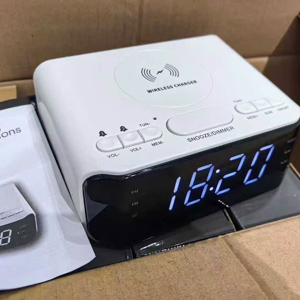 Loa Đài Phát Thanh Đồng Hồ Anko Kiêm Sạc Không Dây