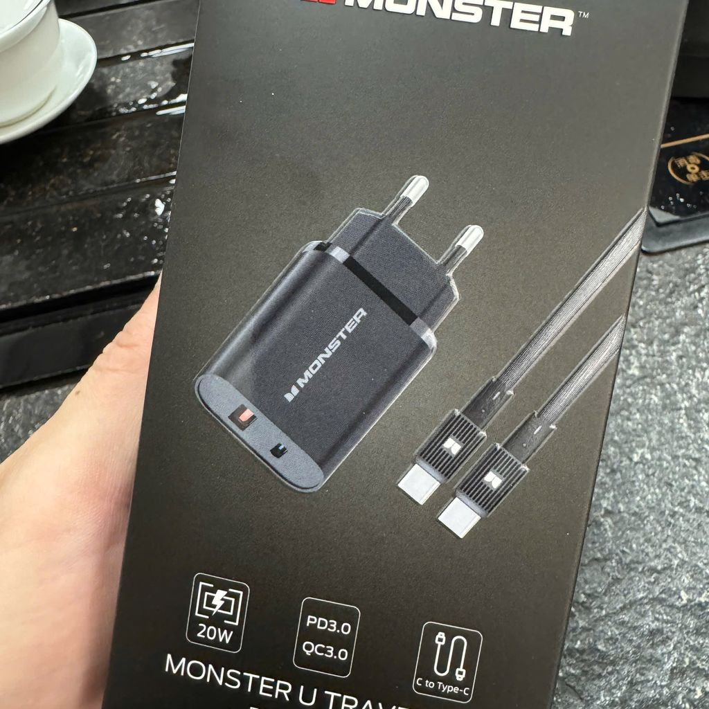 Bộ Sạc Nhanh Đa Năng Monster U Travel 2001 – 20W