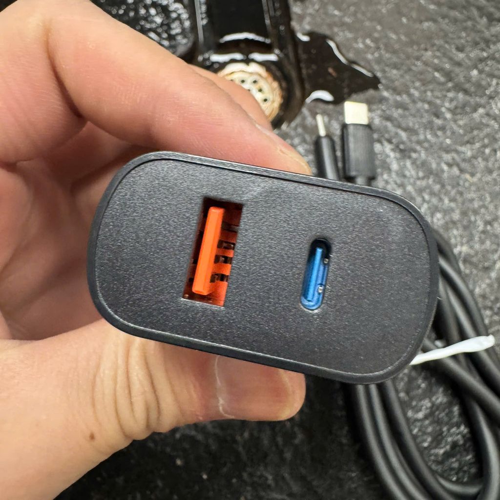 Bộ Sạc Nhanh Đa Năng Monster U Travel 2001 – 20W - Ảnh 6