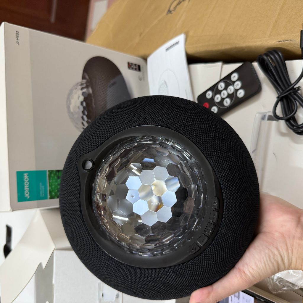 Loa Bluetooth RGB Không Dây Maya Series - JOYROOM JR-MS02 - Ảnh 5