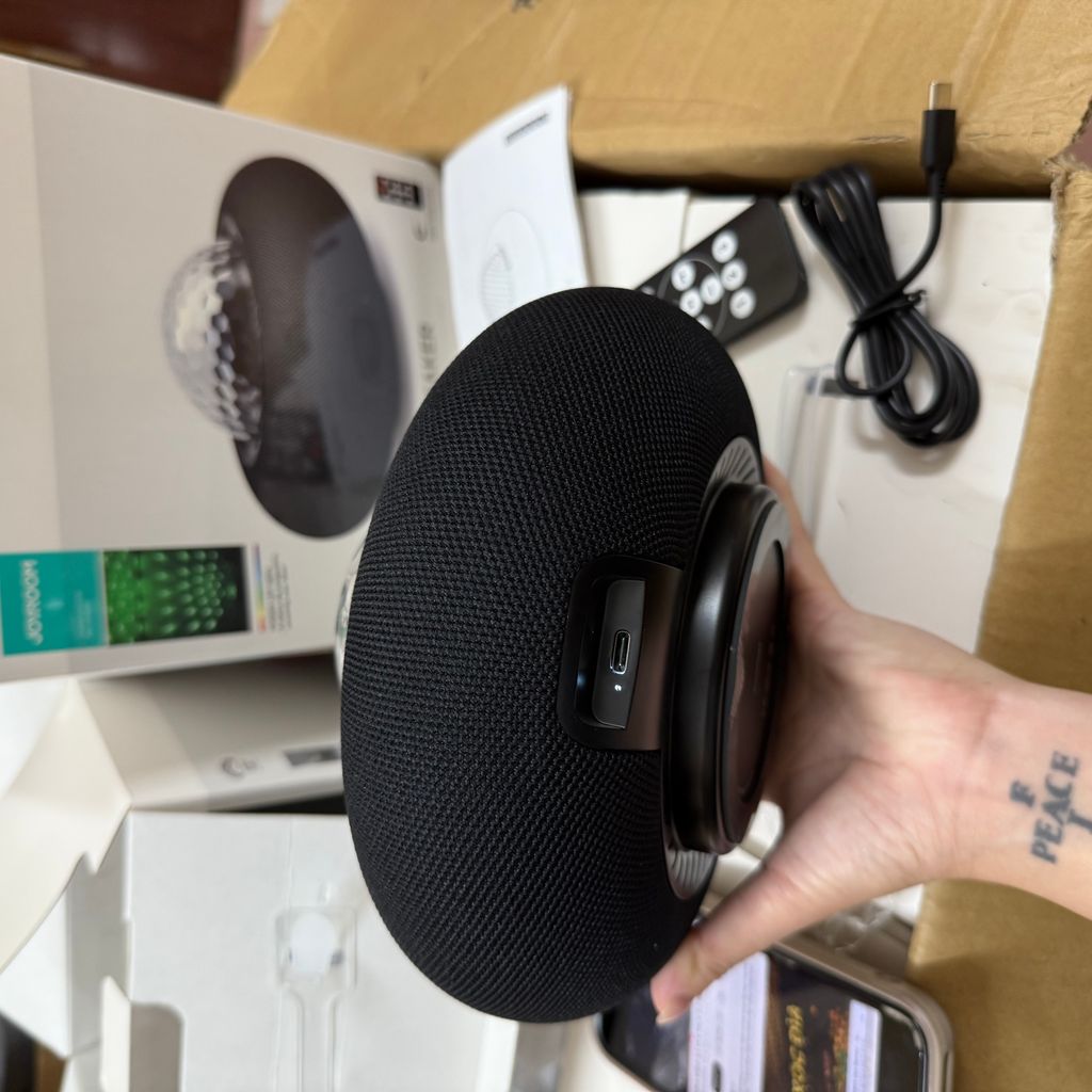 Loa Bluetooth RGB Không Dây Maya Series - JOYROOM JR-MS02 - Ảnh 3