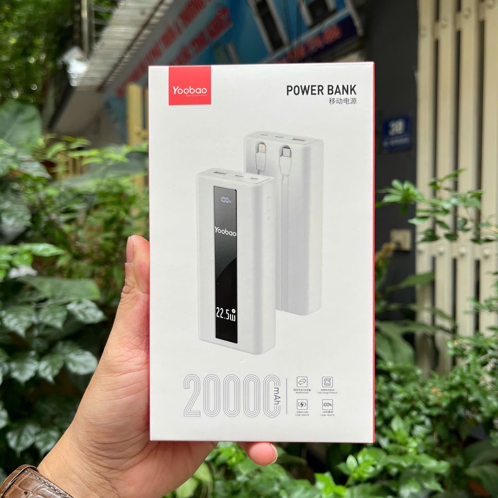 Sạc dự phòng Yoobao 20000mAh, sạc nhanh 22.5W, đi kèm 2 cáp C và L, đèn Led - Màu Đen - Ảnh 5