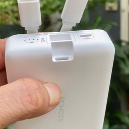 Sạc Dự Phòng ROMOSS 10000mAh 30W MagSafe - Tích hợp cáp C-L ,màu Trắng - NO BOX