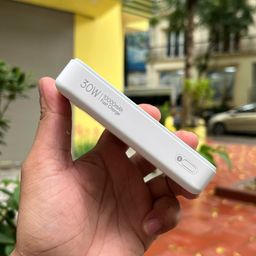 Sạc Dự Phòng ROMOSS 10000mAh 30W MagSafe - Tích hợp cáp C-L ,màu Trắng - NO BOX