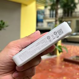 Sạc Dự Phòng ROMOSS 10000mAh 30W MagSafe - Tích hợp cáp C-L ,màu Trắng - NO BOX