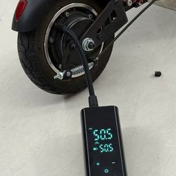 Bơm Lốp Ô Tô Cầm Tay FadakWalt 150 PSI - Pin Khoẻ, Bơm Nhanh, Cảm Ứng Tự Ngắt