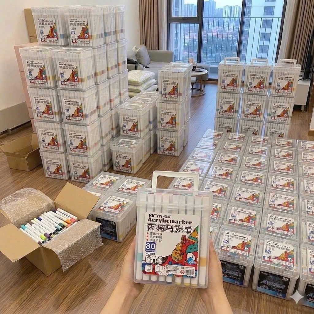 ￼Hộp 80 Bút Màu Acrylic cho bé thoả thích sáng tạo.