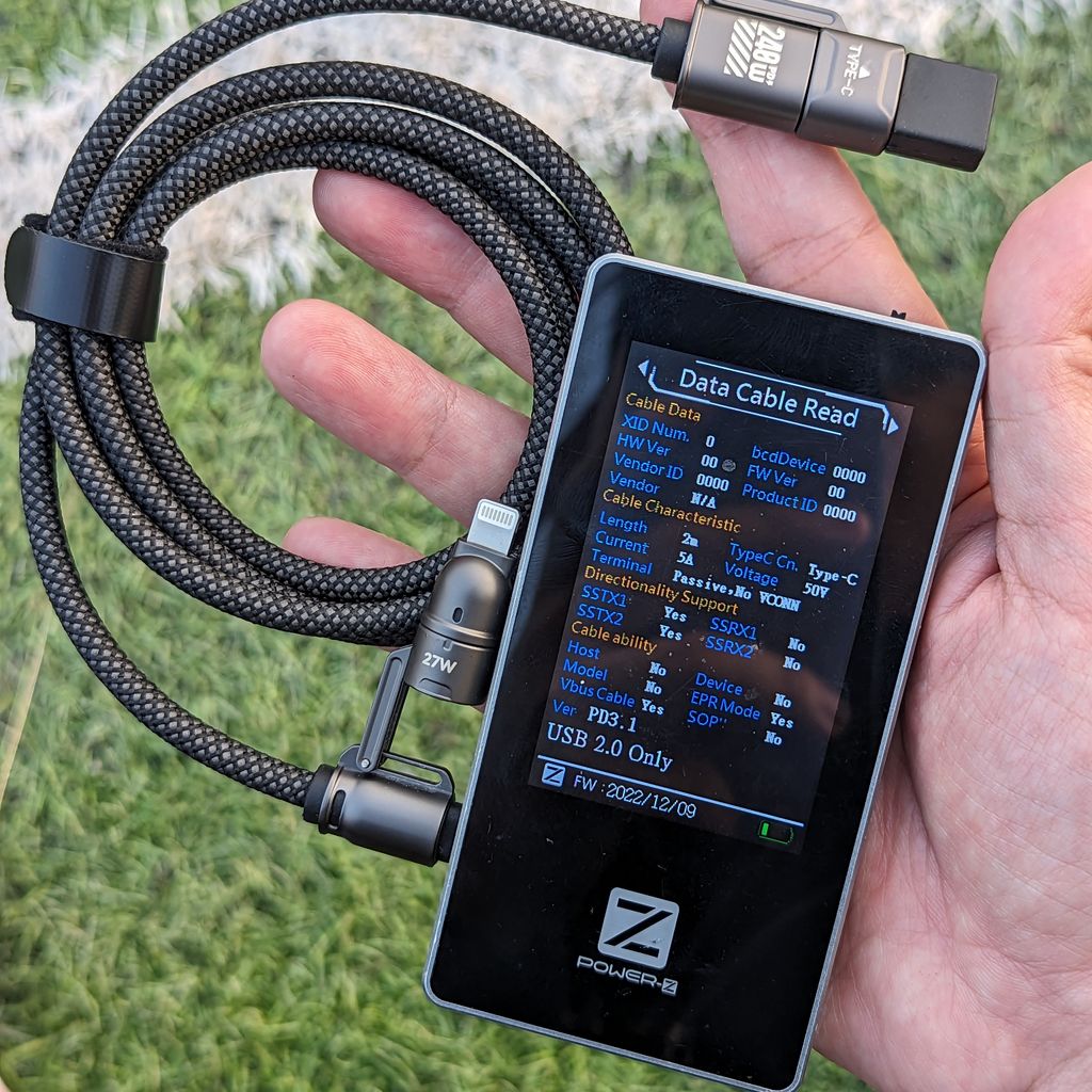 Dây sạc 4 in 1 PT 240W thiết kế chốt đầu kim loại,  chất dù siêu bền