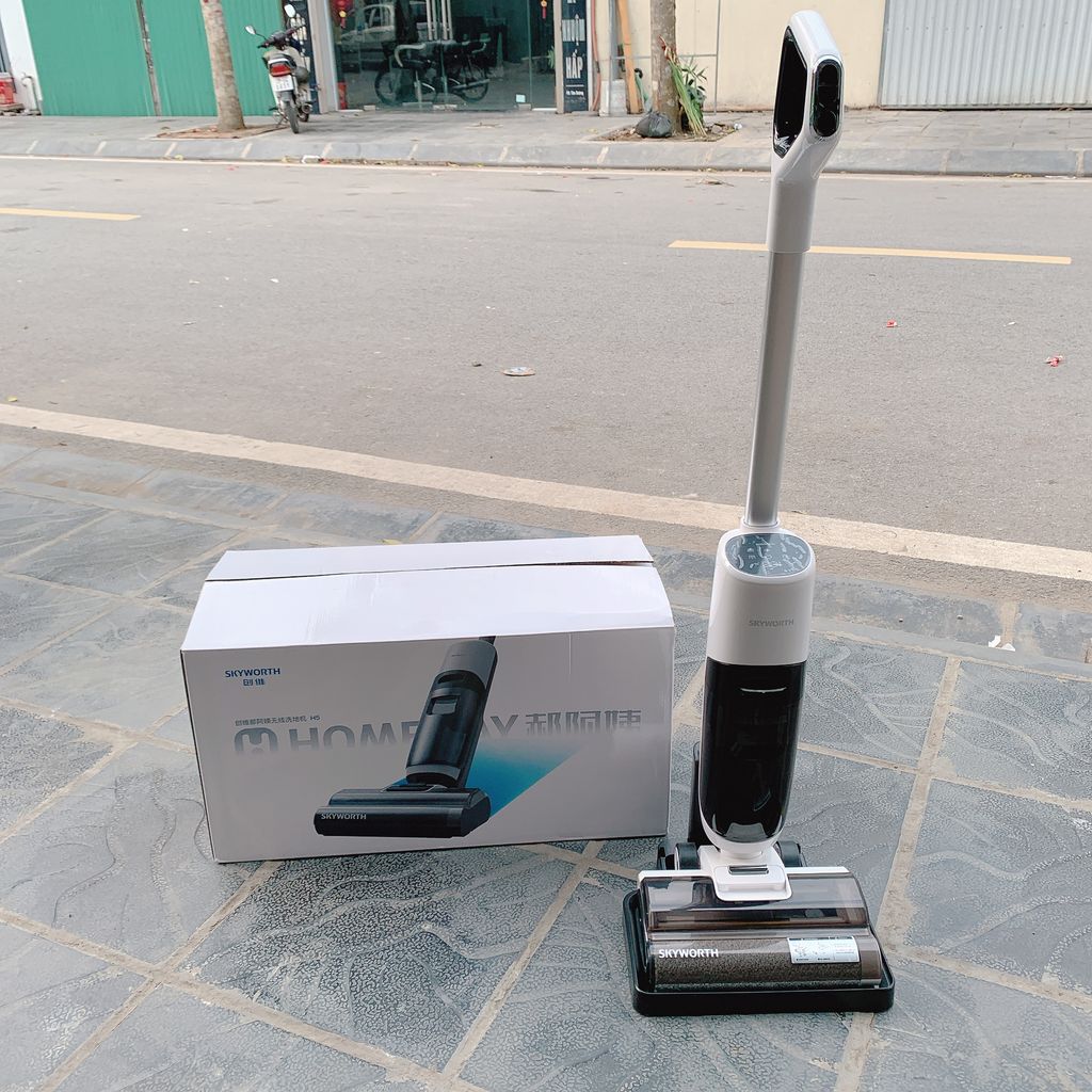 Máy hút bụi & lau nhà cầm tay thông minh Skyworth H5