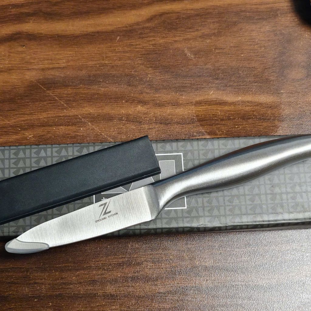 Gọt cao cấp Z tặng vỏ nhựa an toàn