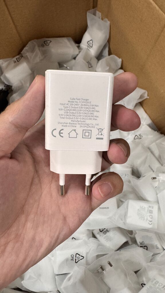 [Củ sạc] Củ sạc nhanh 20W chính hãng Baseus ( không hộp) 2 cổng C + A - Ảnh 3