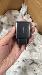 Củ sạc nhanh 20W chính hãng Baseus ( không hộp) 2 cổng C + A