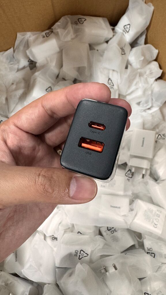 [Củ sạc] Củ sạc nhanh 20W chính hãng Baseus ( không hộp) 2 cổng C + A - Ảnh 6