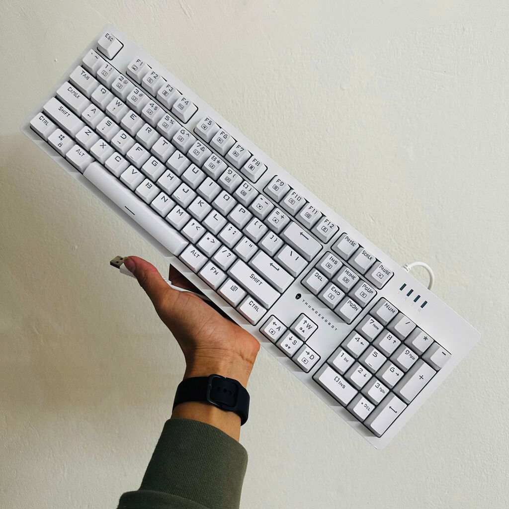 [Bàn phím cơ cũ]  THUNDEROBOT Mã KG3104 đã test và sệ sinh- Đủ 2 màu đen trắng - Ảnh 4