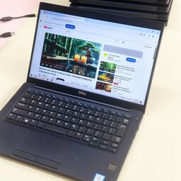 Dell Latitude 7390 i5 7th 8/256 Full HD Laptop Đủ Phụ Kiện