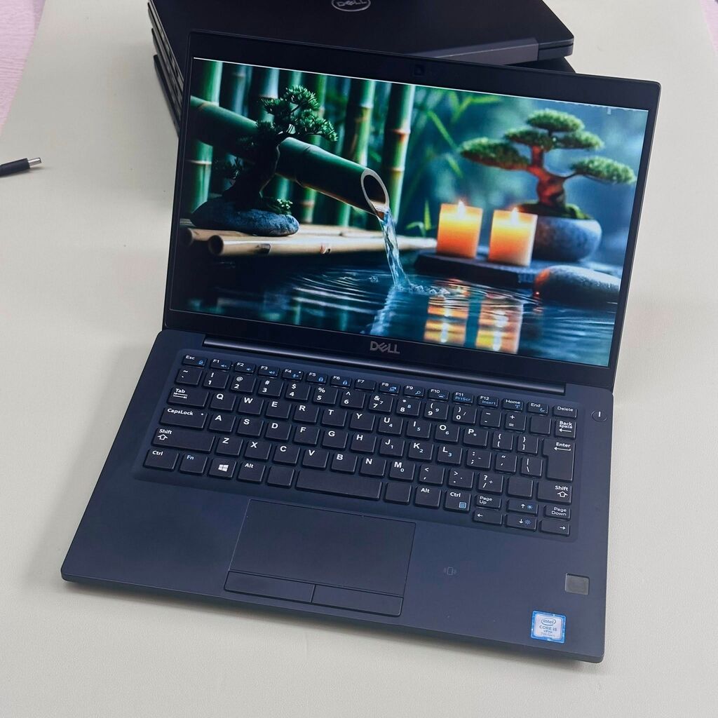 Dell Latitude 7390 i5 7th 8/256 Full HD Laptop Đủ Phụ Kiện - Ảnh 3