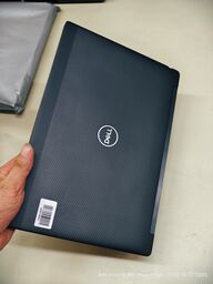 Dell 7390 Laptop