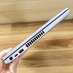 Dell 5510 i5 thế hệ 10 Màn hình 15,6 inh Laptop