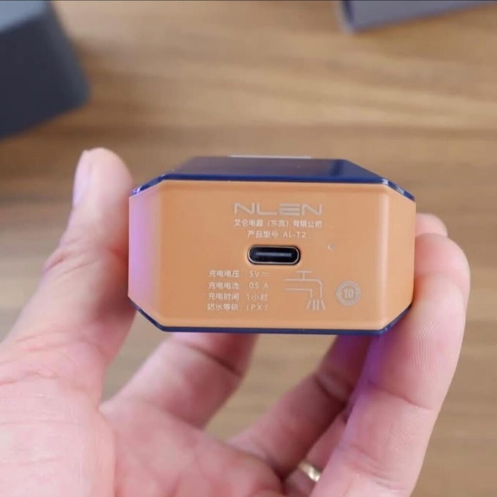 Máy cạo râu Mini Bully NLEN, chống nước, lưỡi dao đôi 3D hút nam châm  - Màu xanh LÁ CÂY - Ảnh 4