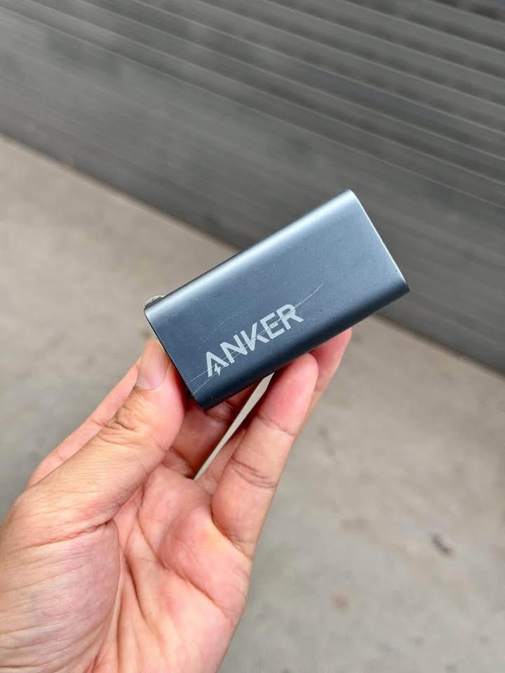 Củ Sạc Nhanh Anker 65W GaN (2 Cổng Type-C, 1 Cổng USB-A) - Chân Gập Gọn, Sạc Cùng Lúc 3 Thiết Bị, Dà