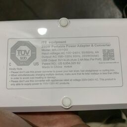Bộ chuyển đổi điện du lịch (220V sang 100-120V) BESTEK MRJ201GU 250W, 3 cổng A…