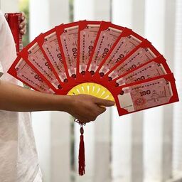 Lì xì quạt hottrend - 1 cây 10 bao