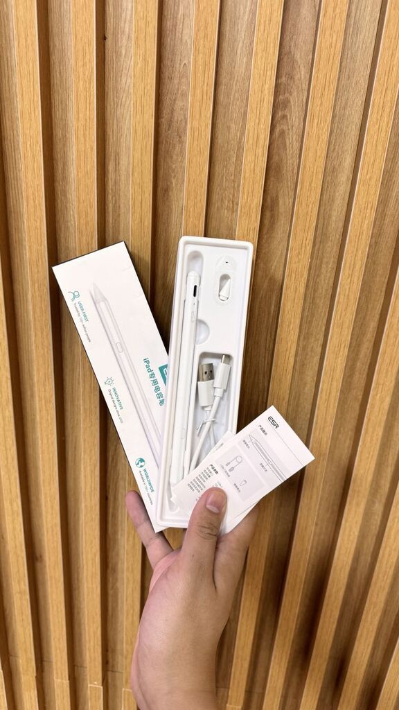 Bút cảm ứng dành cho iPad hãng ESR 2J003