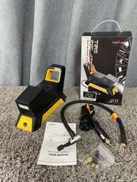 Máy bơm lốp xe hơi Hãng CARSUN , bơm điện oto 100W, có đèn pin ( Hàng Amazon M…