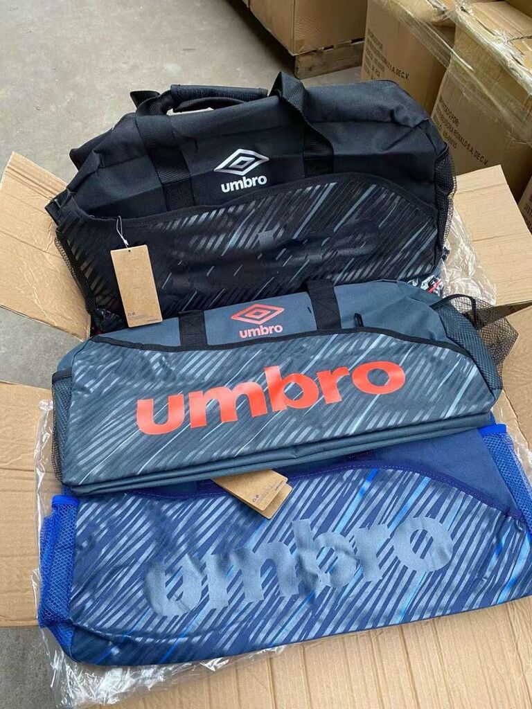 Túi Thể Thao Umbro ,du lịch , tập luyện thể thao, vải chống nước ,