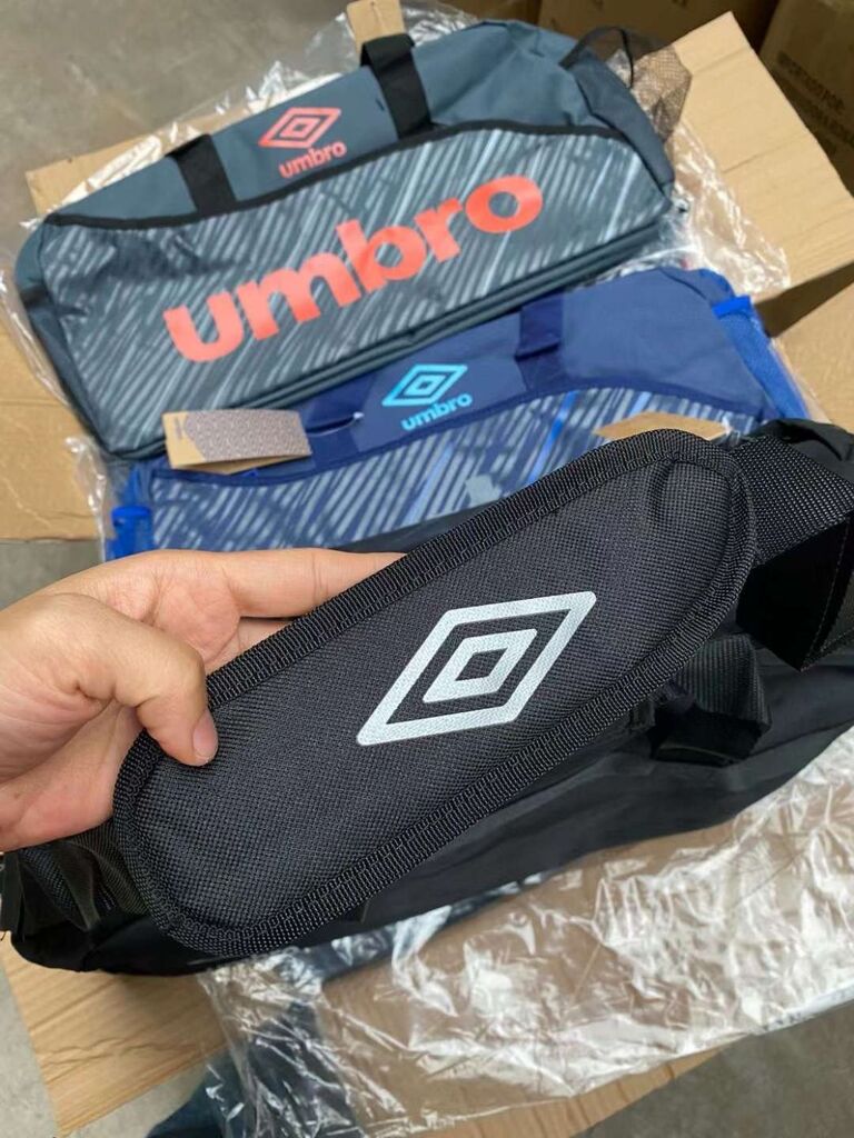 Túi Thể Thao Umbro ,du lịch , tập luyện thể thao, vải chống nước , - Ảnh 5