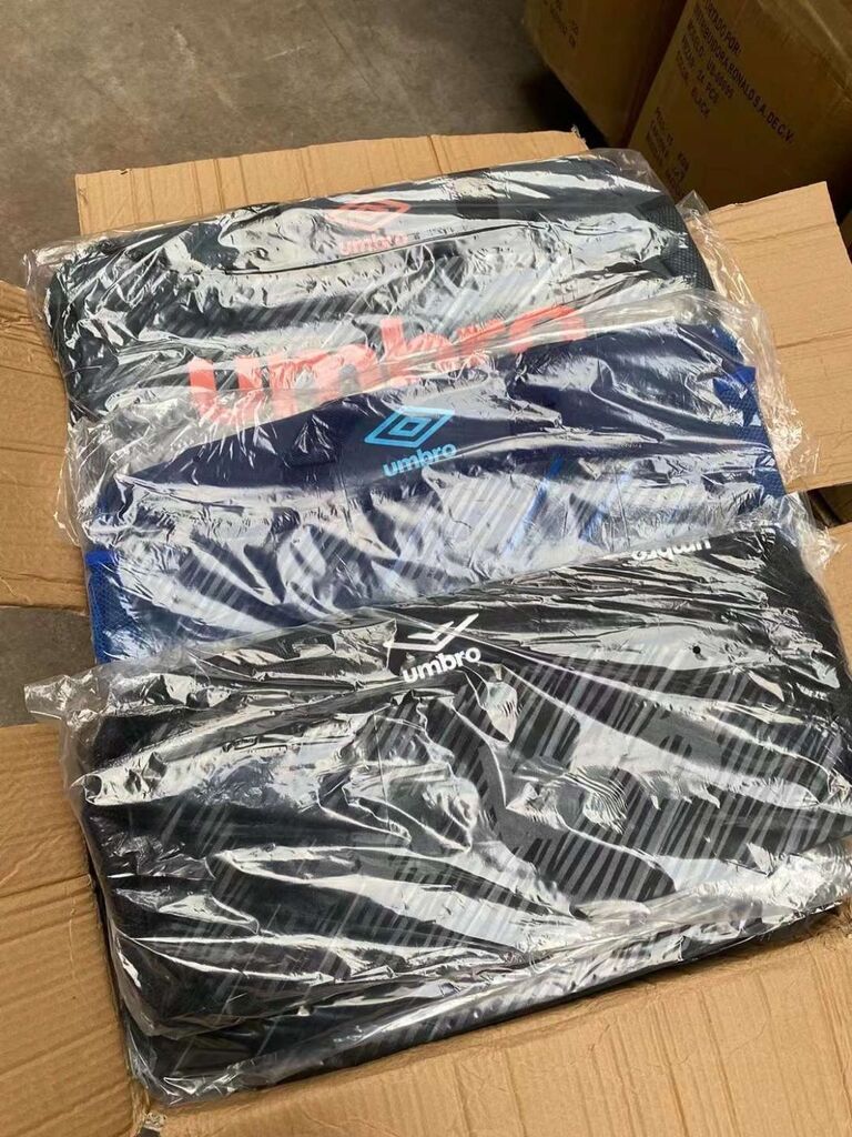 Túi Thể Thao Umbro ,du lịch , tập luyện thể thao, vải chống nước , - Ảnh 7