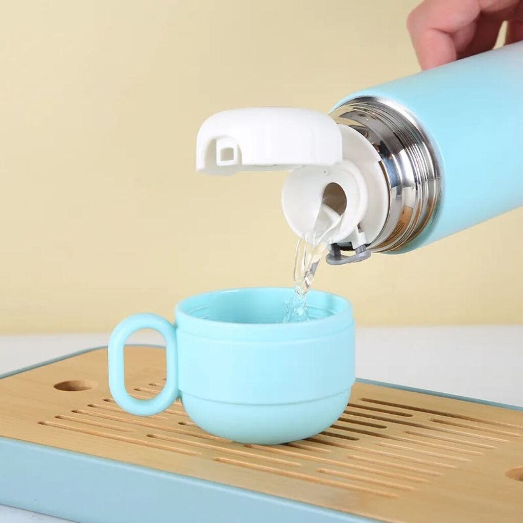 Bình Giữ Nhiệt CHAO Smallbear 500ml, nắp là cốc uống trà, cafe - màu ngẫu nhiên - Ảnh 3