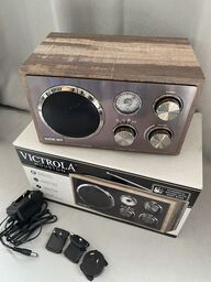 Loa Bluetooth VICTROLA HOUSTON Leêtac , công suất 15W - có đài FM