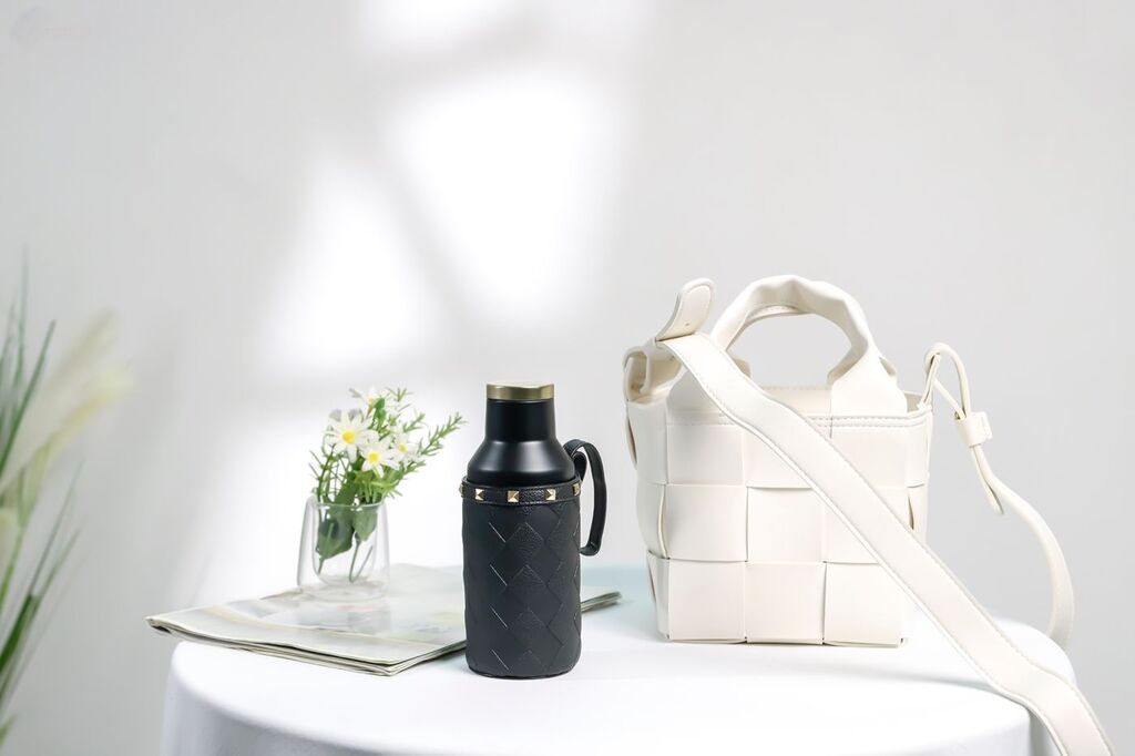 Hộp quà Xiaomi: Túi Xách Nữ & Bình giữ nhiệt cao cấp, kèm bao da - Ảnh 4