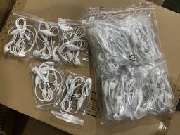 Tai nghe dây chân 3.5mm Motorola - dùng được máy tính , điện thoại , laptop.