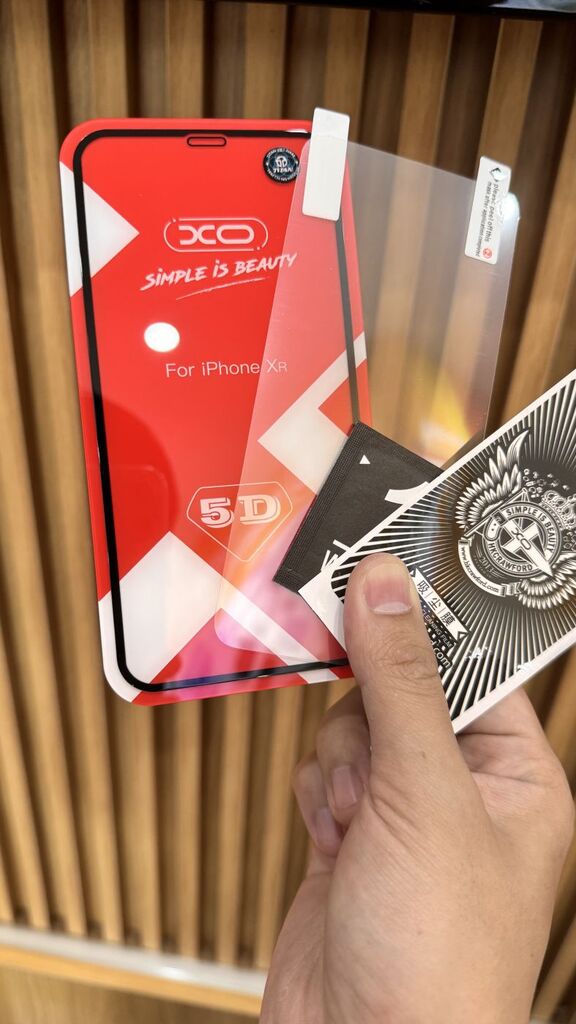 Kính cường lực iPhone hãng XO , hàng fullbox , kèm bộ phụ kiện hỗ trợ dán - Ảnh 4