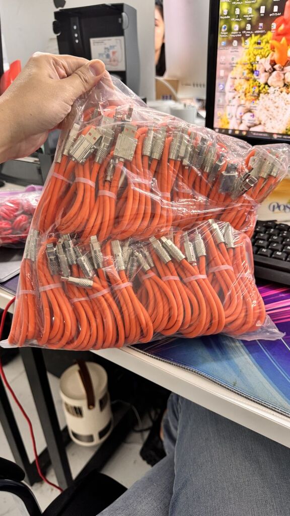 Cáp sạc USB 2 đầu iPhone Lightning & Type-C ( dây béo ) - Ảnh 7