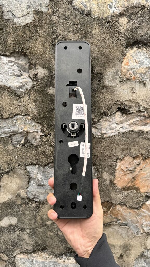 Khoá cửa thông minh, dùng vân tay - mật khẩu . Hàng nội địa Trung ( ko bao gồm ruột khoá ) - Ảnh 4