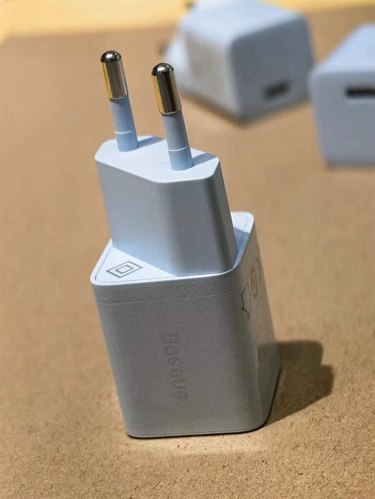 Củ Sạc Nhanh Type C 30W Baseus GaN3 Fast Charger- ko hộp ( 2 chân dẹt hoặc tròn ) - Ảnh 8