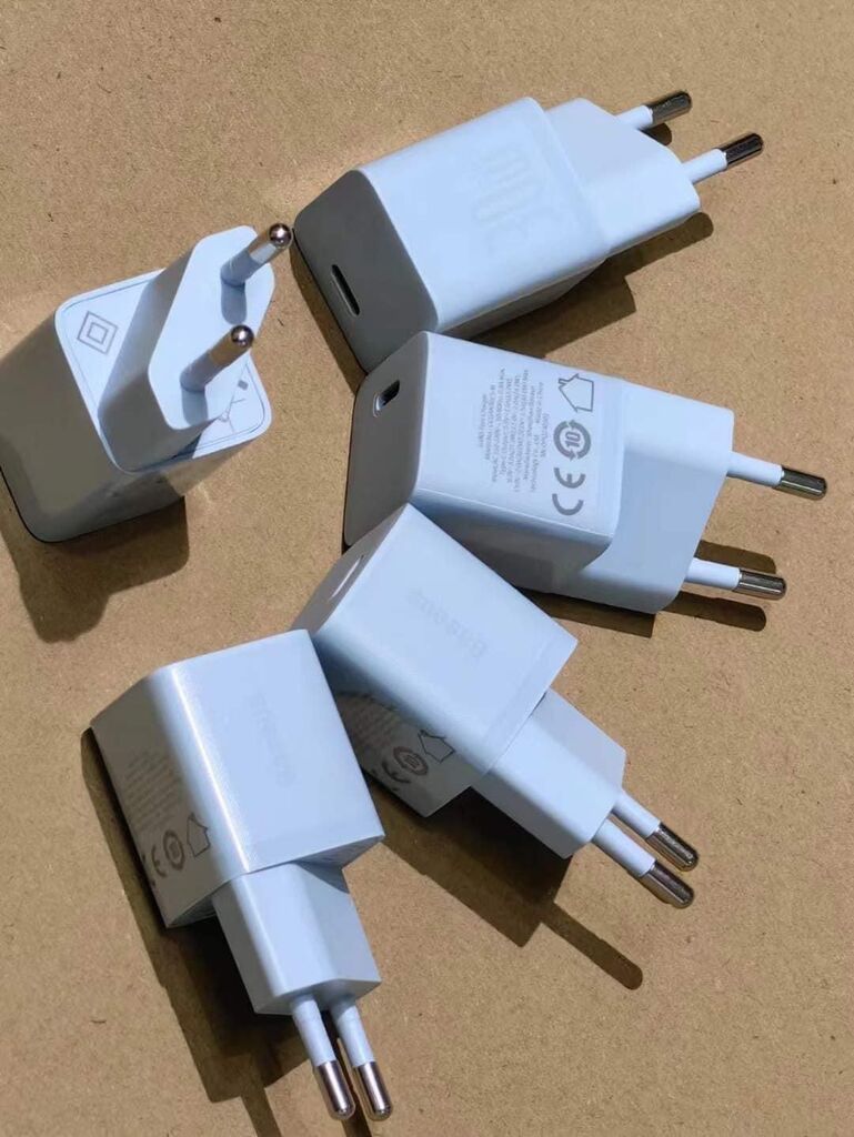 Củ Sạc Nhanh Type C 30W Baseus GaN3 Fast Charger- ko hộp ( 2 chân dẹt hoặc tròn ) - Ảnh 9
