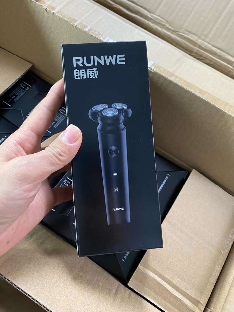 Máy cạo râu 3 lưỡi hãng RUNWE RS210, sạc Type-C - Ảnh 2
