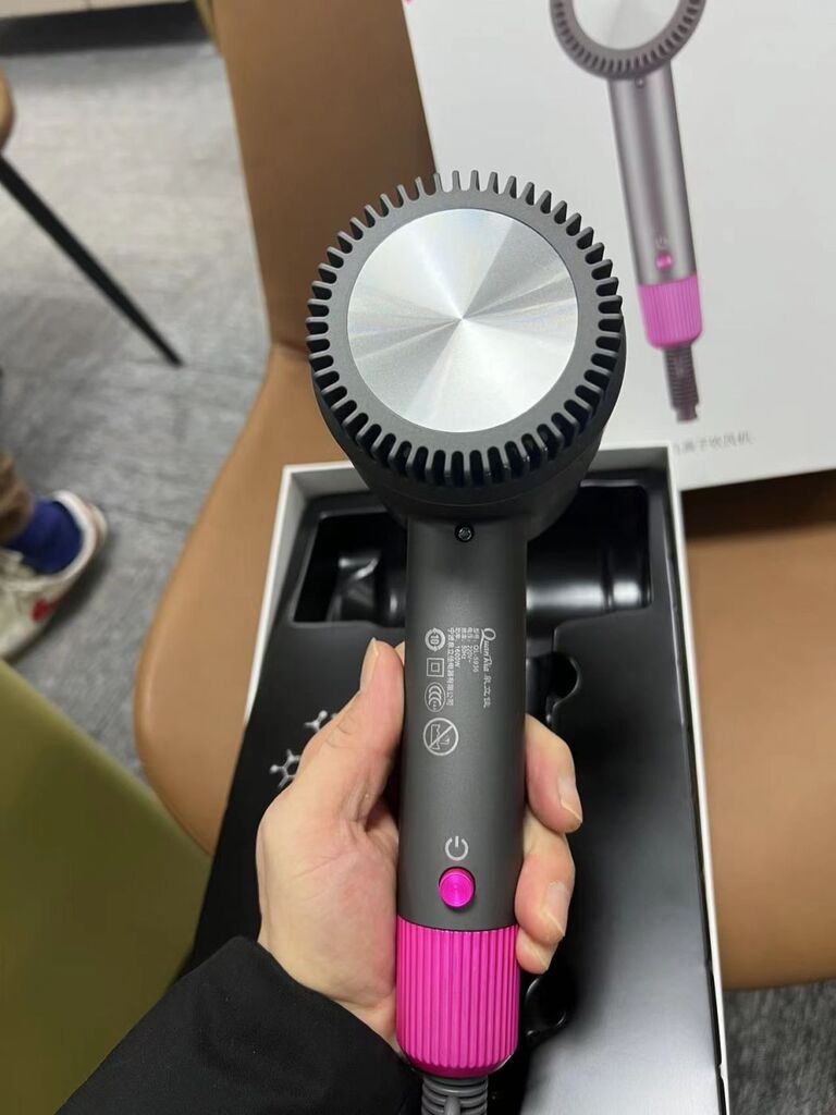 Máy sấy hãng QuanRia bổ sung ion âm 1600W, 2 chiều nóng lạnh ( vỏ dính tay, lau cồn là hết) - Ảnh 6