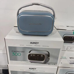 Trạm sạc 82.500mAh hãng Aukey PS-RE03 P ( Đức) Power Studio 300