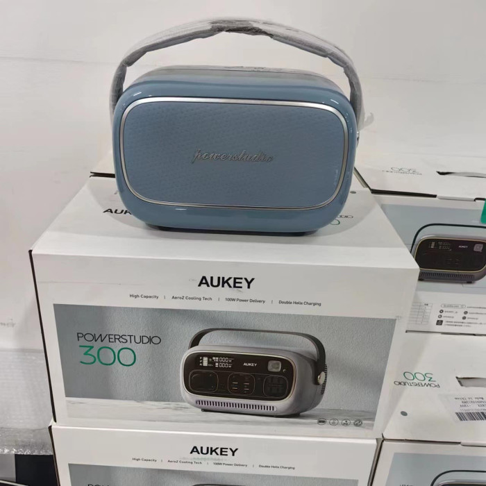 Trạm sạc 82.500mAh hãng Aukey PS-RE03 P ( Đức) Power Studio 300 - Ảnh 5