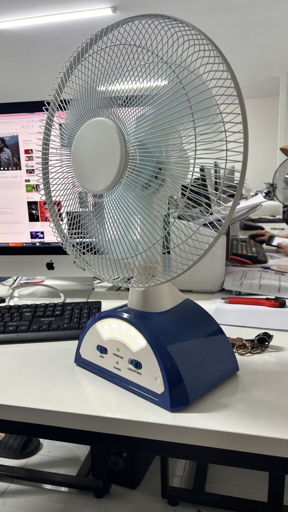 Quạt bàn tích điện Oscillating PLD-6 kích thước 12 inch ( ko kèm ắc quy)